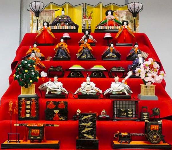 Lễ hội Hina Matsuri dành cho các bé gái