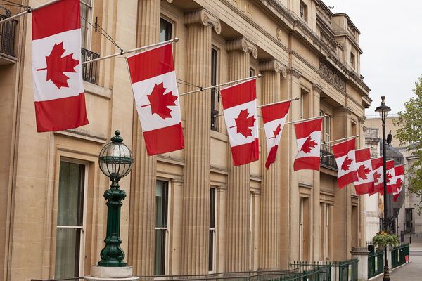 người việt ở canada hưởng nhiều lợi ích 