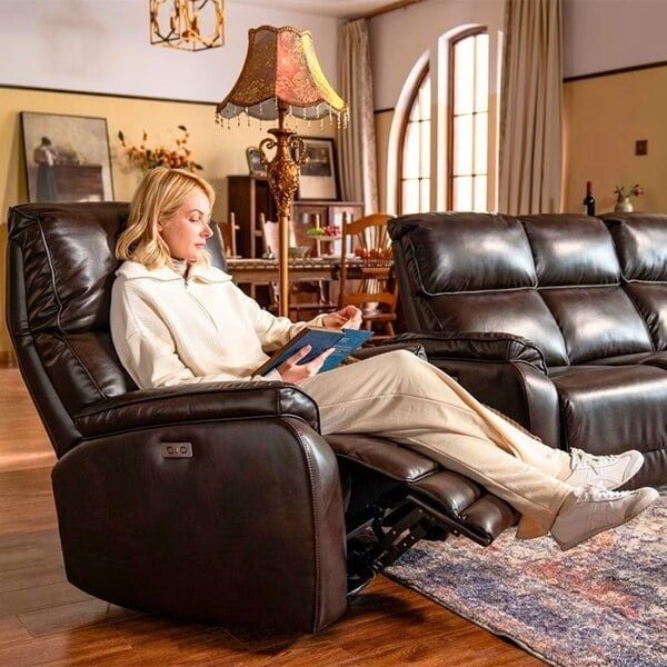Ưu tiên sự tiện dụng khi khi bố trí sofa giường trong phòng khách