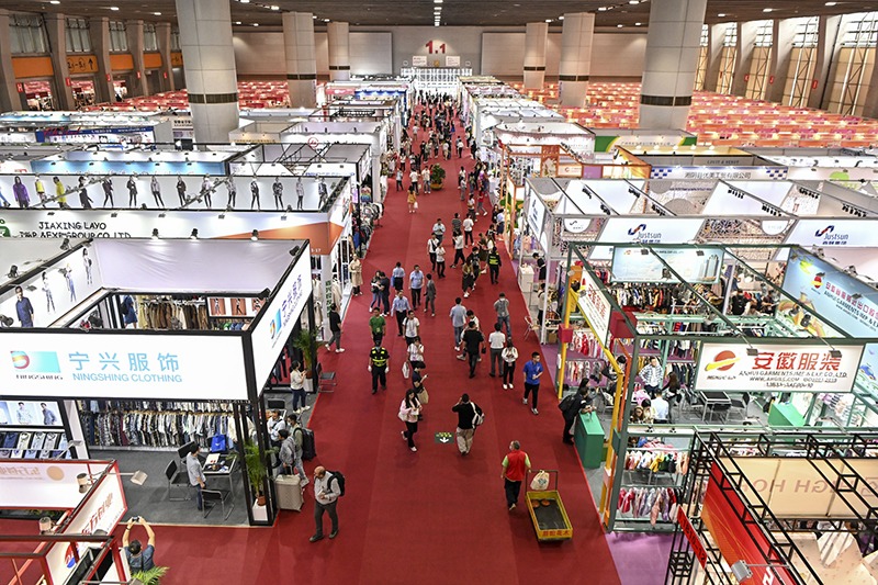Các ngành hàng trưng bày tại hội chợ Canton Fair