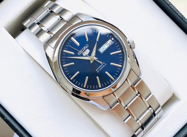 so-sanh-dong-ho-citizen-va-seiko-2