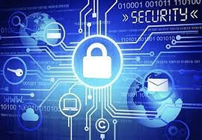Người dùng kiểm tra bảo mật tài khoản Office 365 thường xuyên