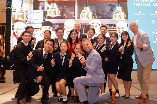 Những ai phù hợp với hệ cao đẳng