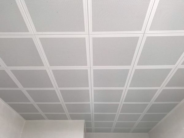 Trần nhôm chống ẩm phù hợp khu vực có độ ẩm cao
