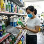 Cách chọn hóa chất giặt thảm phù hợp từng loại